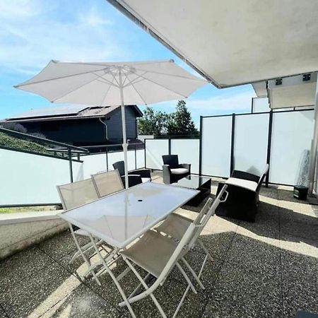Appartement 4 Personnes Proche Lac Saint Point Montperreux Экстерьер фото